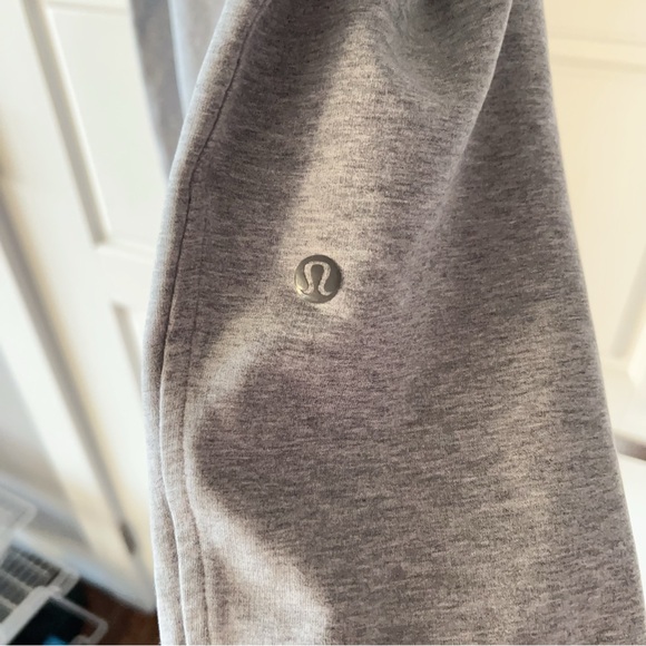 Like new Lululemon Straight Leg Pants - Picture 2 of 2